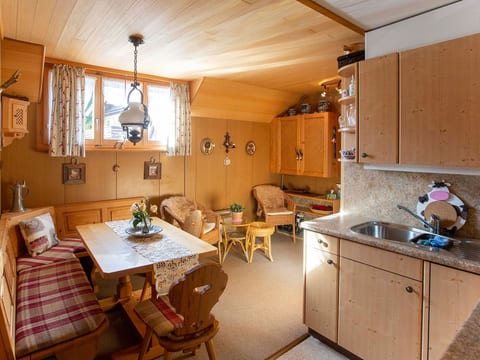 Chalet Ruedi (CharmingStay). 3.5-Zimmerwohnung