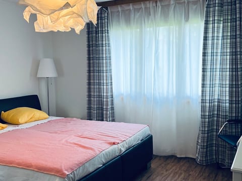 Haus Steinbock (CharmingStay). 3.5-Zimmerwohnung 2OG
