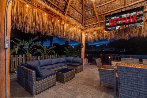 Waterfront Oasis | Heated Pool, MiniGolf, TikiHut