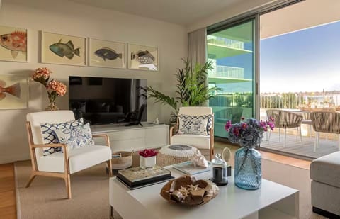 beachfront bliss & breeze