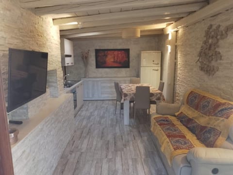 Pet-Friendly Vacation Home image 5