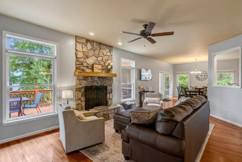 Luxurious Water Front Home, Main Lake View