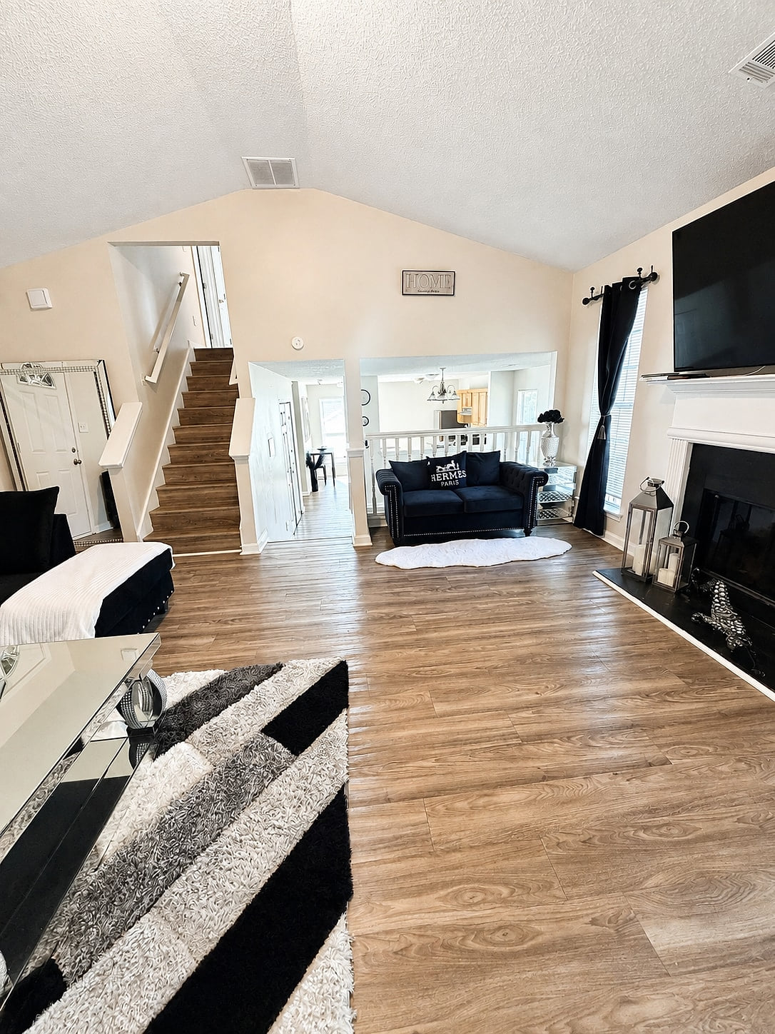 Stylish 3BR Riverdale Retreat | Modern Glam Home