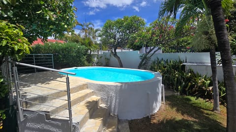 Villa Maunier F4 Piscine Terre-Sainte