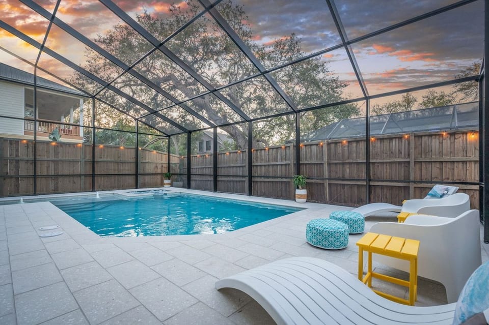 2BD, Pool+Spa, Walk to beach, Putput, Kayaks image 1