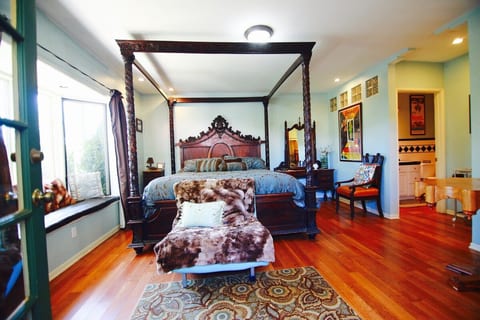 California King Suite