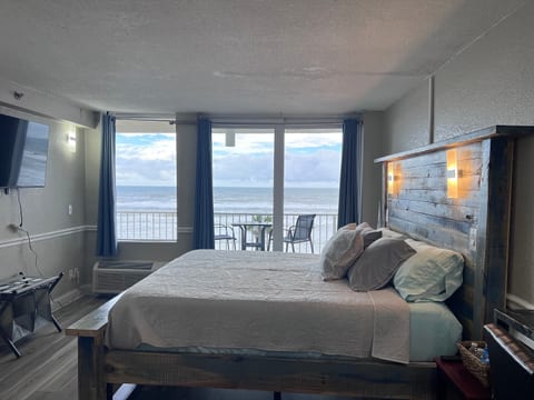Just another view of waking up to the ocean!