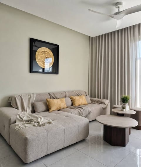 2BR • 10 Min Walk to Beach • Private Rooftop + BBQ