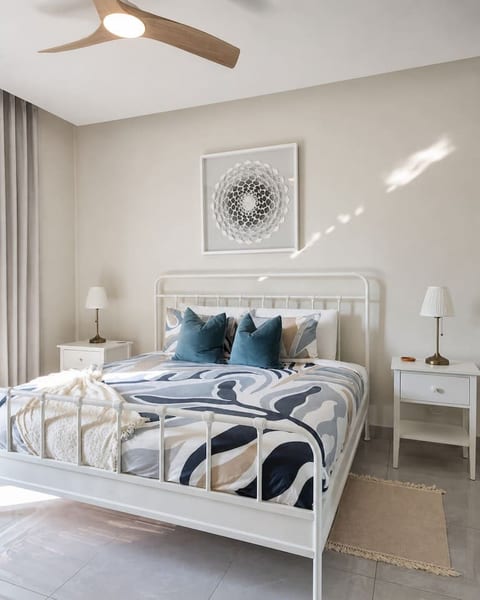 2BR • 10 Min Walk to Beach • Private Rooftop + BBQ