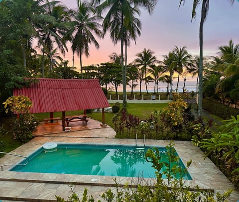 Villa CocoSol - Oceanfront Oasis