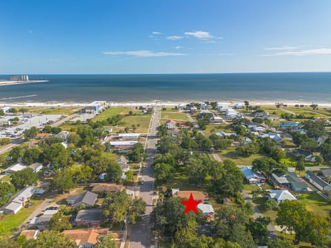 Charming Gulfport Retreat - Near Beach!
