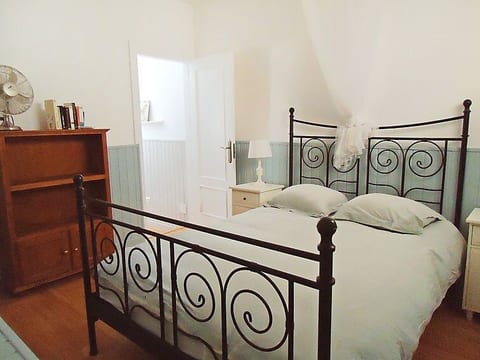 VILLA WITH POOL IN ALMOGIA, MALAGA
