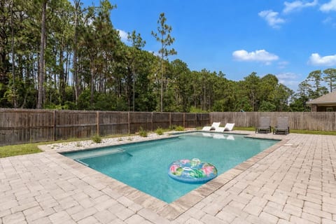 Sea Turtle•Sleeps 10•Heated Pool•Game Room•2 Kings