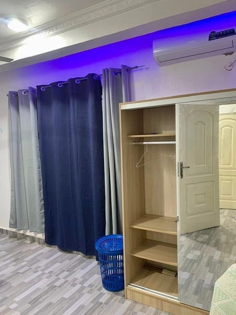 Modern 1 Bedroom Flat. Kingsby Roundabout.