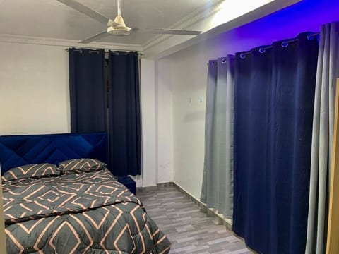 Modern 1 Bedroom Flat. Kingsby Roundabout.