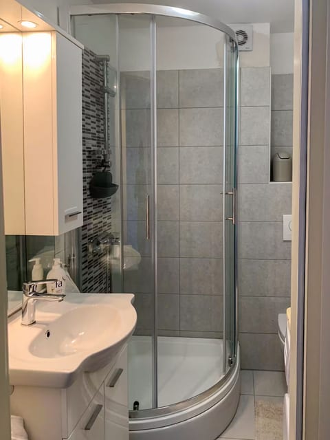 Apartment Studio Svjetlana Vodice free parking - Unit 378950-13