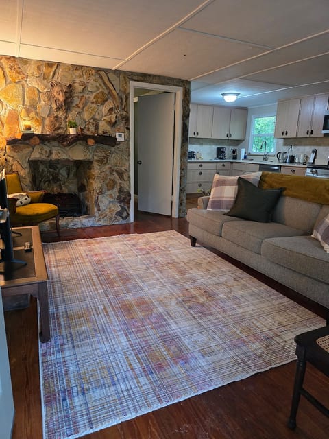 Riverfront Cabin | Hot Tub, Dock & Kayaks image 2