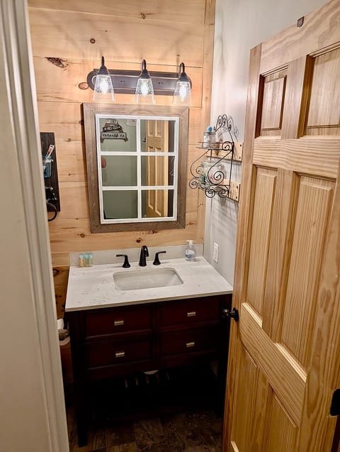 Adult Vanity