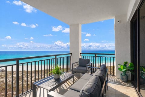 Beachfront Bliss•Navarre Beach•Sleeps 7
