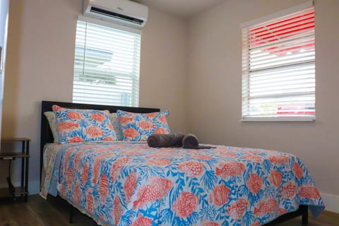 Flamingo Beach House | 2BR Near the Beach