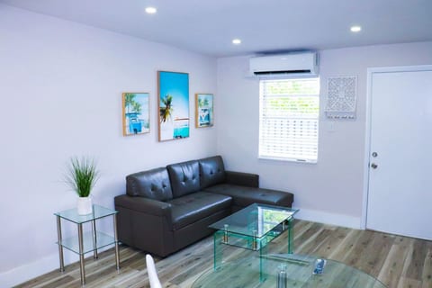 Flamingo Beach House | 2BR Near the Beach