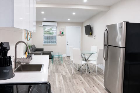 Flamingo Beach House | 2BR Near the Beach