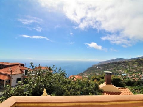 Super Penthouse Achada