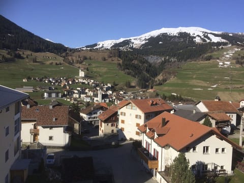 Piz d Err Appartement/Fewo, Dusche oder Bad, WC, 3 Schlafräume