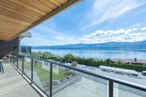Sunnyside Oasis-Panoramic Lakeview,4BR,20x40 Pool