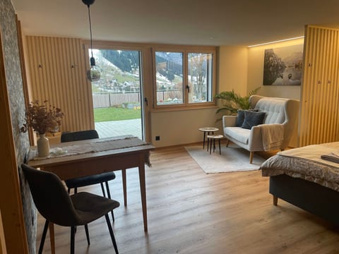 Ferienwohnung Strubelblick Appartement/Fewo, Dusche, WC, 1 Schlafraum