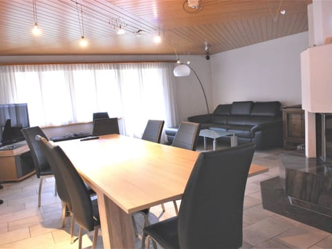 Calanques Appartement/Fewo, Dusche, WC, 3 Schlafräume 4.5-Zimmerwohnung