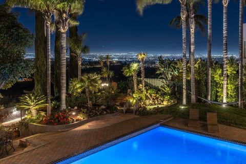 Secluded Family Hilltop Villa image 2