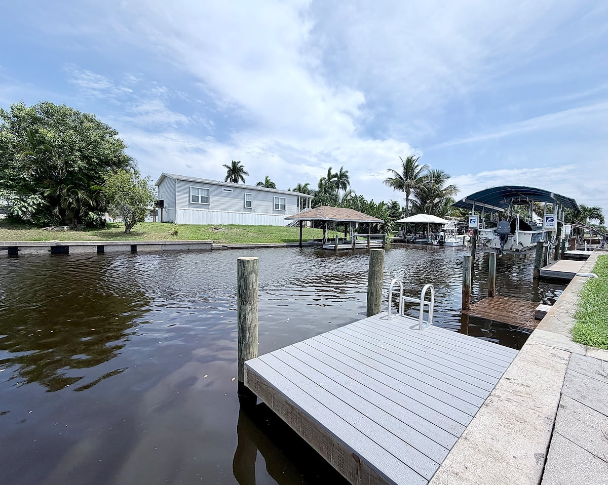 Manatee Lookout-Boat to Beach, Dock, Pool, Kayaks image 133