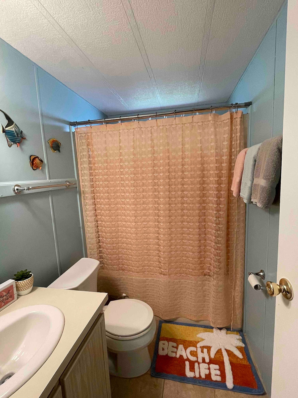 2nd full bathroom.  Bathtub and shower