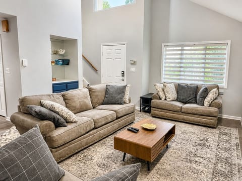 Pocono Lake View Home | Pool & Beach Near Kalahari image 2