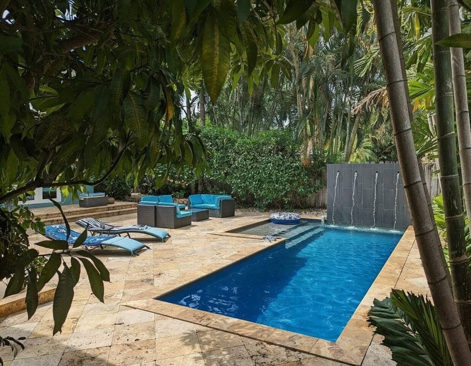 Gorgeous Private oasis with heated blue pool and your own waterfall