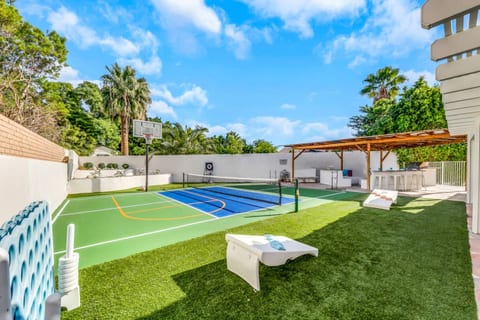 Bermuda Paradise new 52