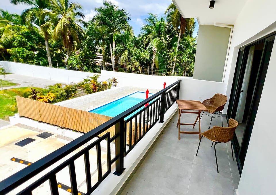 Modern Elegance Brand New 1BR Beachside Retreat 2B image 24