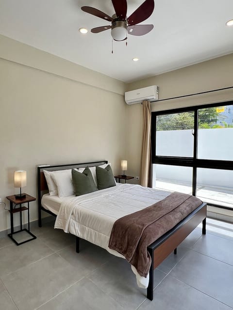 Sleek & New 1BR Apartment Near Playa Punta Popy 1B image 5