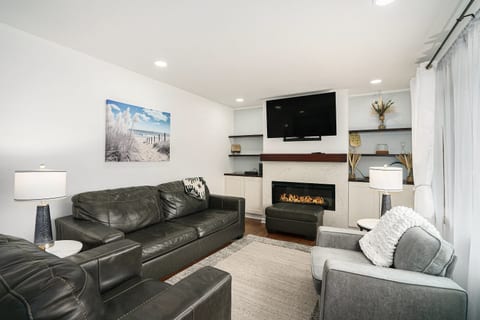 Kick back and enjoy this cozy living space! There's a bed in the sofa, too..