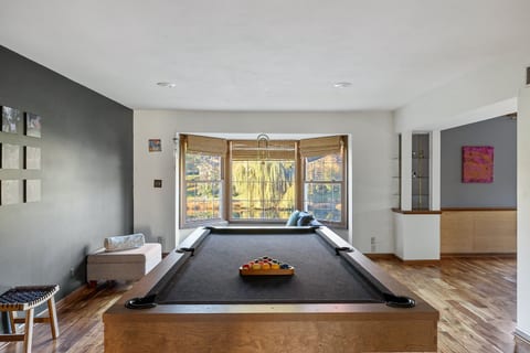 Willow on the Pond - 4BR/2.5BA - MTM Premier 