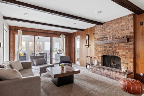 Willow on the Pond - 4BR/2.5BA - MTM Premier 