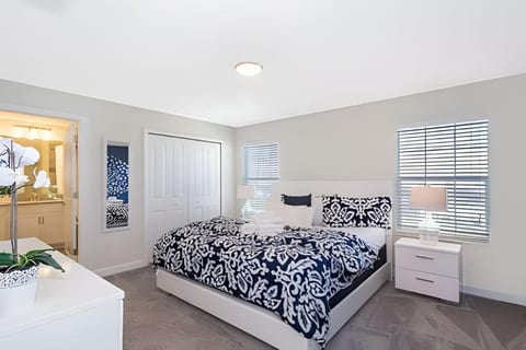 King Bed