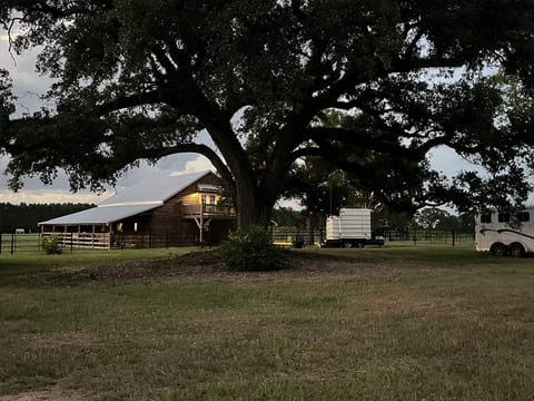 Dusk at Windmill Trails showing the Loft and deck.