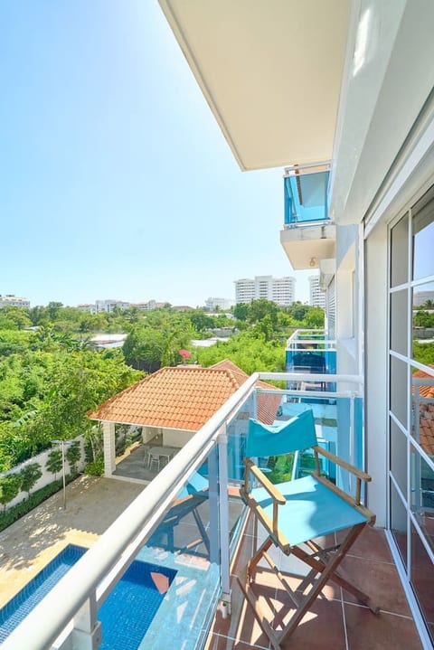 BeachsideGetaway|3BR|Pool|5Min walk to Beach|Wi-Fi