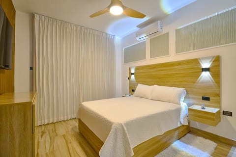 Luxury Gateway 2BR Bayahibe Pool 5M BeachWalk