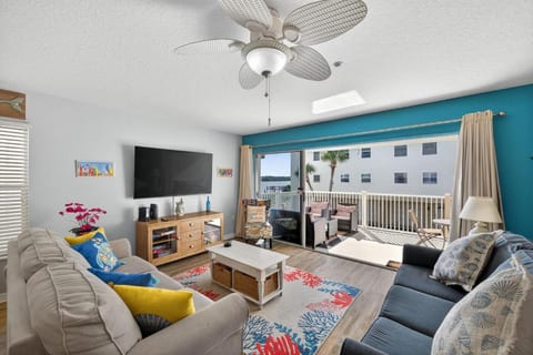 Captains Cove