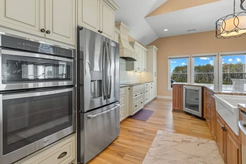 Main Kitchen Area