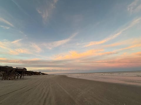 5min walk2beach