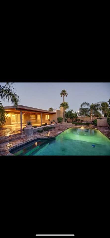 Luxe Scottsdale: Pickleball, GlowGolf, Heated pool